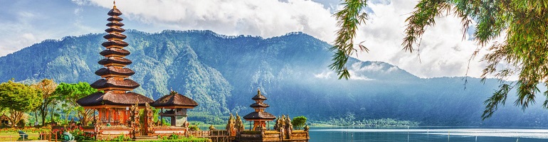 Autoverhuur Semarang, Indonesia